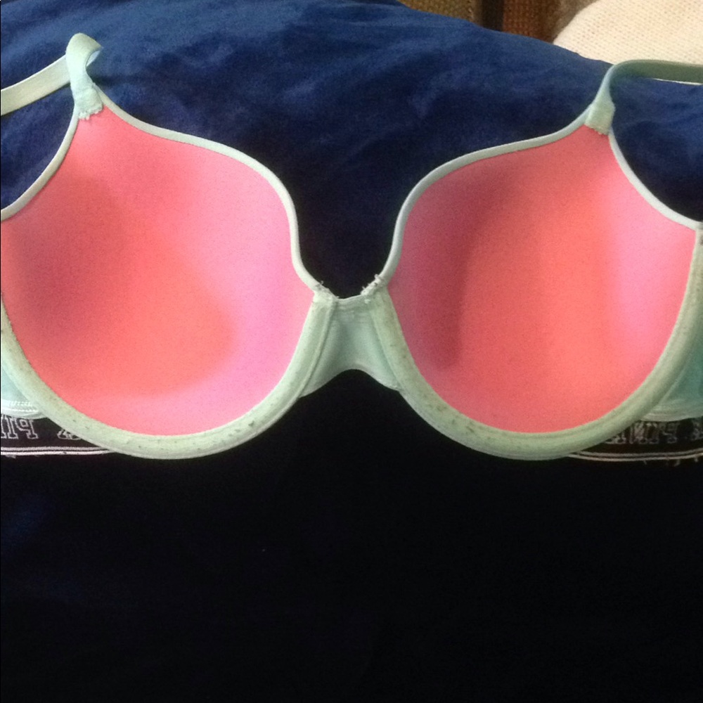 PINK Bra - Picture 4 of 7